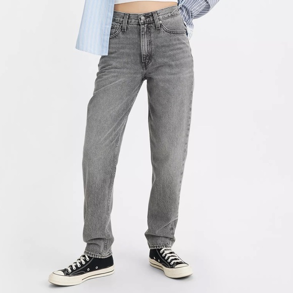 Levi Mom Jean - Picture 5 of 5